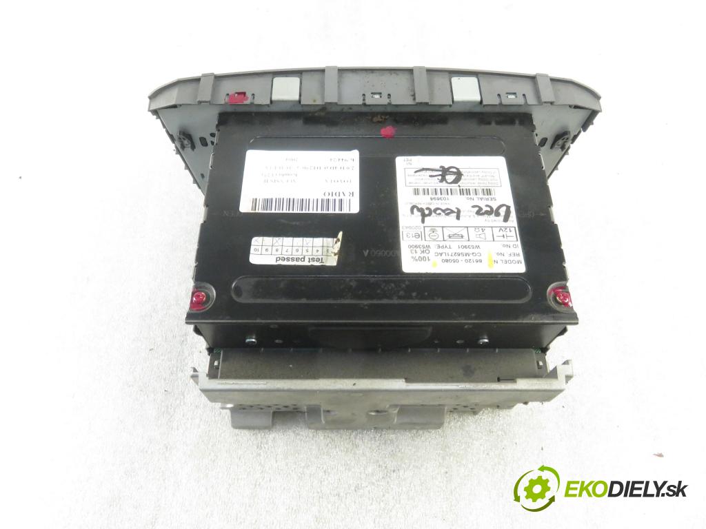 TOYOTA AVENSIS Kombi (_T25_) KOMBI 2004 85,00 2.0 D-4D 116 - 1CD-FTV 1995,00 RADIO CD Modul 8612005080