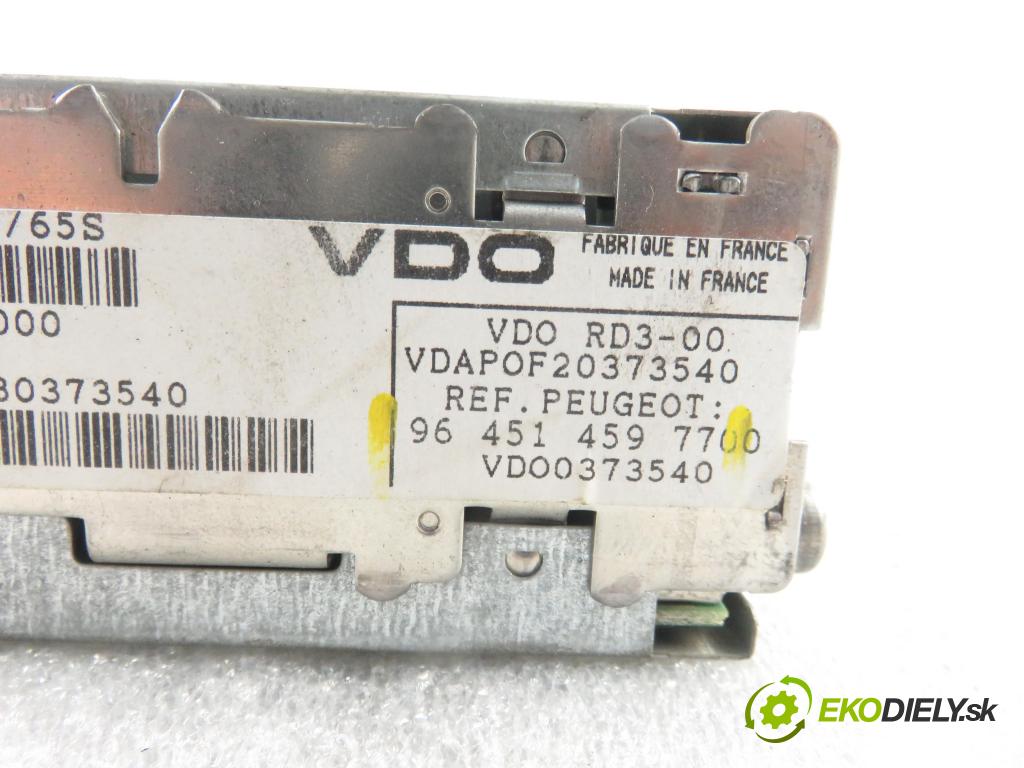 PEUGEOT 206 liftback (2A/C) HB 2002 80,00 1.6 16V - NFU (TU5JP4) 1587,00 RADIO CD 9645145977