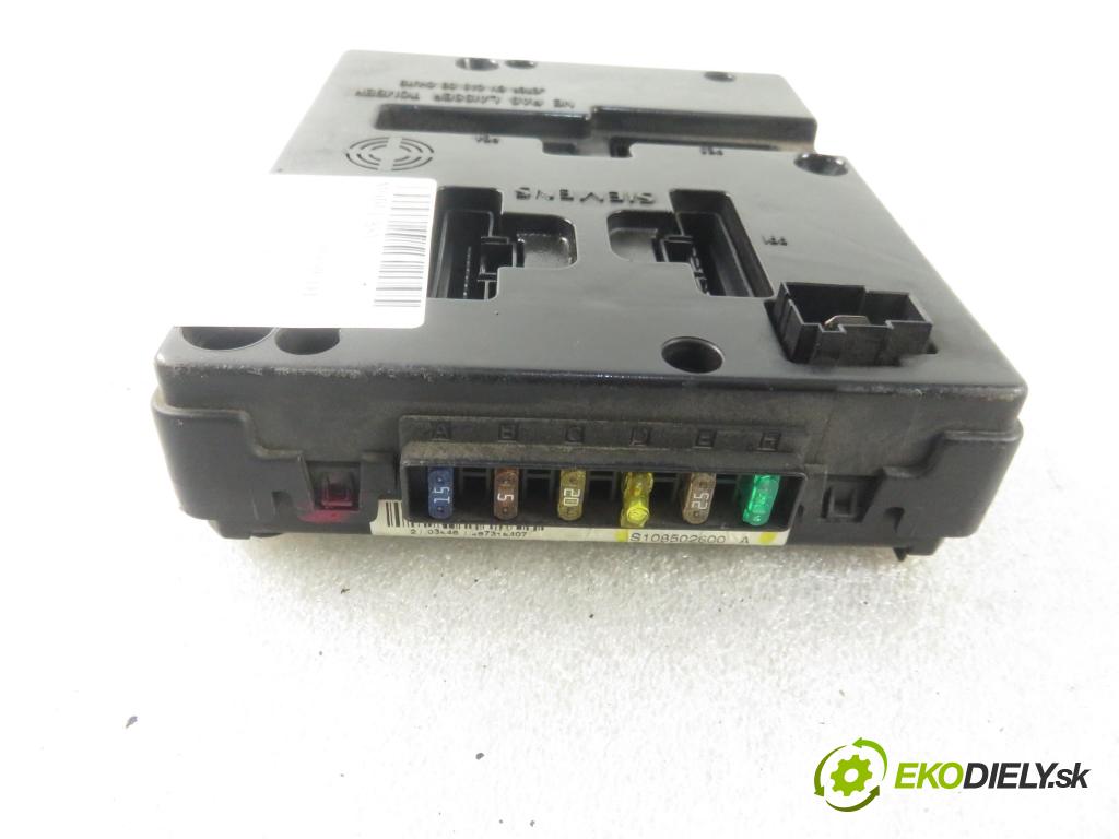 RENAULT SCENIC I (JA0/1_) MINIVAN 1999 79,00 1.6 16V 107 - K4M 700 1598,00 MODUL BSI 7700436246 ; S108502600A