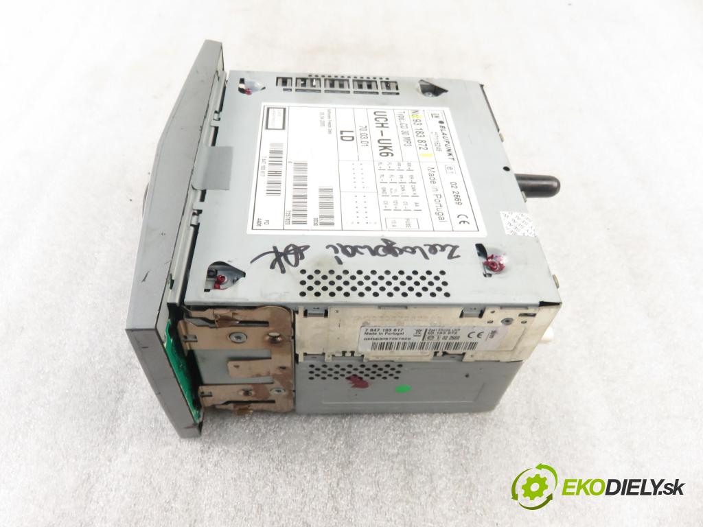 OPEL ASTRA H (A04) HB 2004 77,00 1.6 - Z 16 XEP 1598,00 RADIO CD 93183872