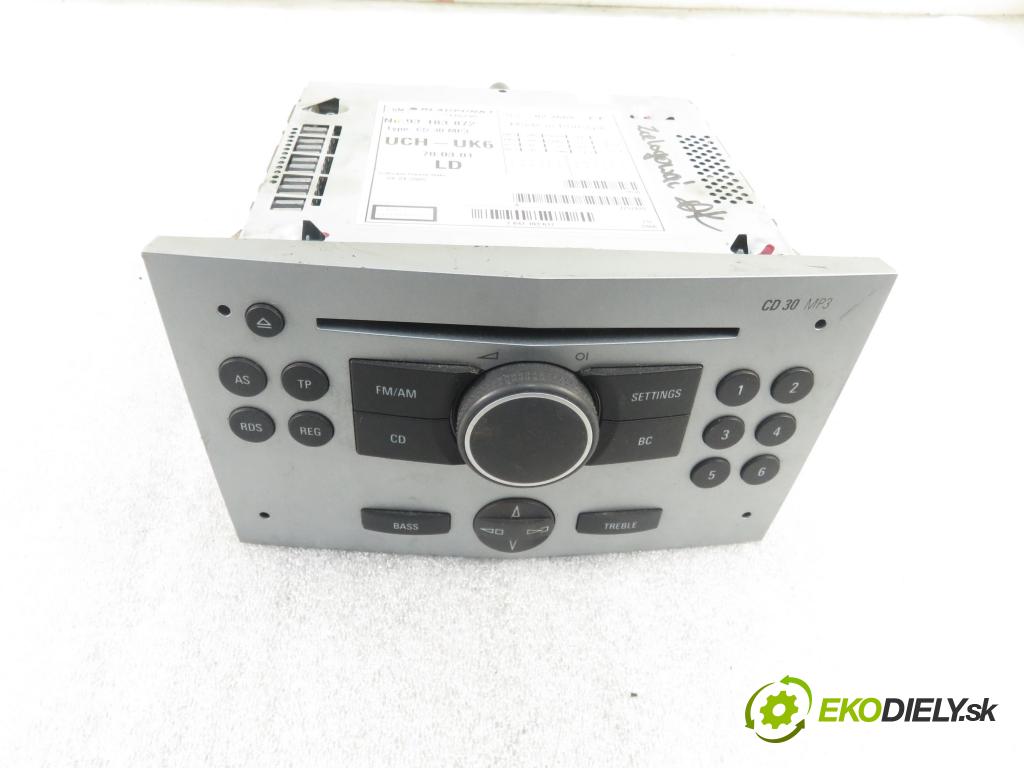 OPEL ASTRA H (A04) HB 2004 77,00 1.6 - Z 16 XEP 1598,00 RADIO CD 93183872