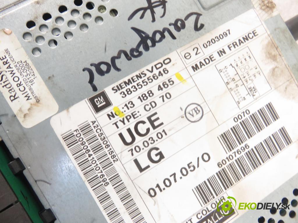 OPEL ZAFIRA B (A05) MINIVAN 2007 110,00 1.9 CDTI 150 - Z 19 DTH 1910,00 RADIO CD 13188465