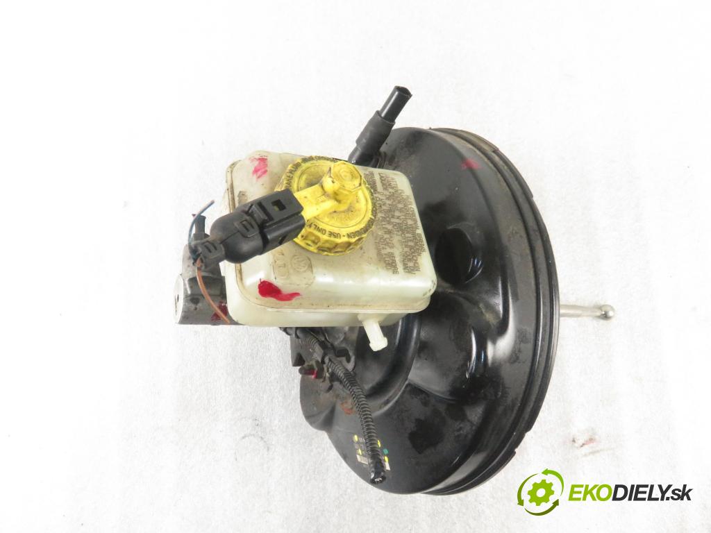 AUDI A3 (8L1) HB 2000 75,00 1.6 - AVU 1595,00 Posilovač 1J1614105R ; 03786206024 (Servočerpadlá, pumpy riadenia)