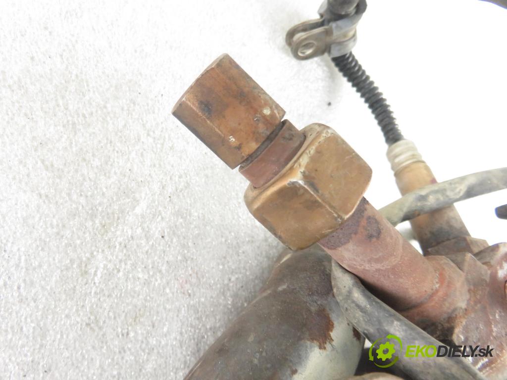 AUDI A3 (8L1) HB 2000 75,00 1.6 - AVU 1595,00 potrubí VYČERPAT:  (Výfukové potrubí)