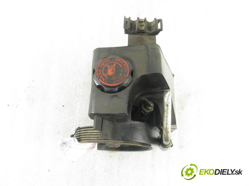 PEUGEOT 206 liftback (2A/C) HB 2003 440,00 1.1 i - HFX (TU1JP) 1124,00 Pumpa servočerpadlo 9636868880 ; 26079836QN (Servočerpadlá, pumpy riadenia)