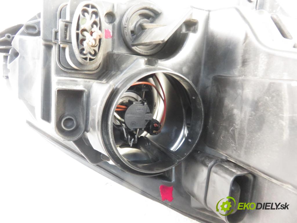 VW GOLF V (1K1) HB 2009 75,00 1.6 - BSE 1595,00 Svetlo LP 1K6941005P