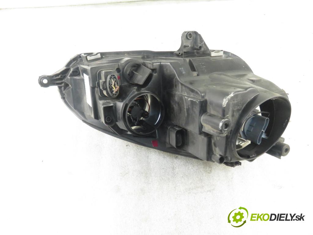 VW GOLF V (1K1) HB 2009 75,00 1.6 - BSE 1595,00 Svetlo LP 1K6941005P