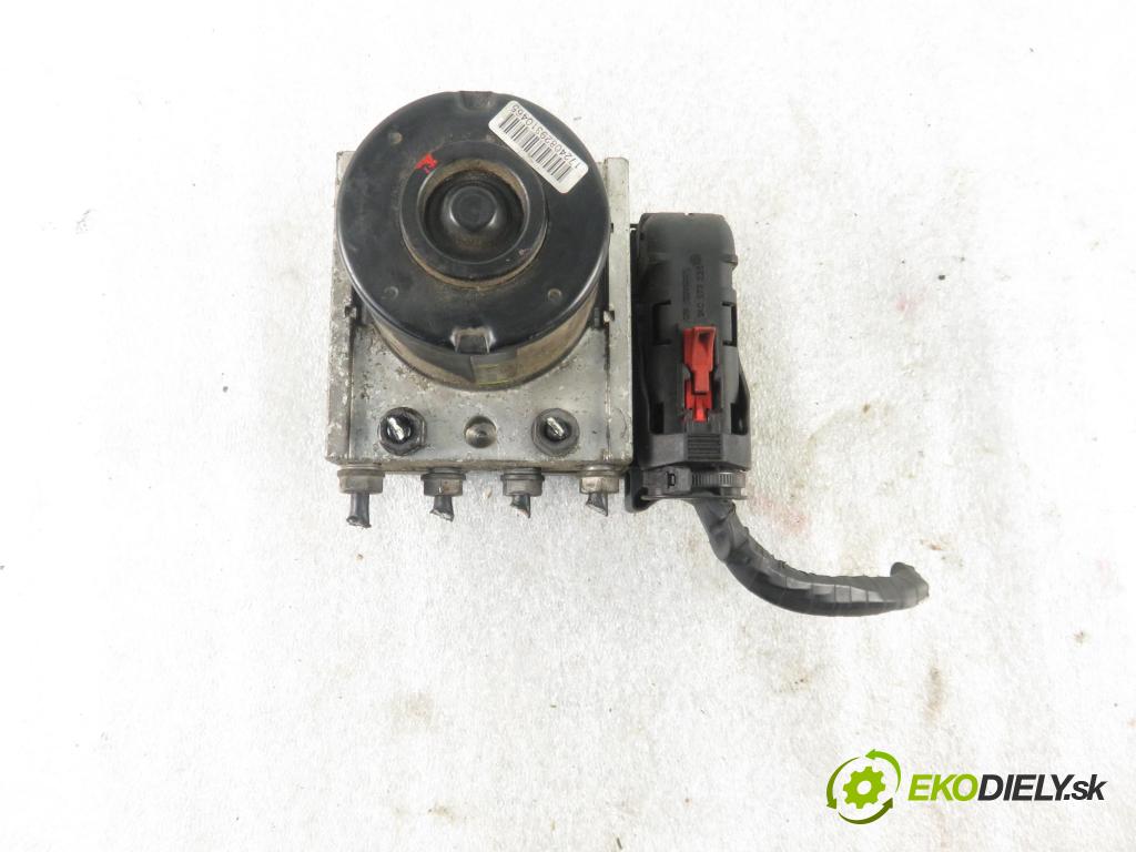 SEAT LEON (1P1) HB 2006 77,00 1.9 TDI - BLS 1896,00 Pumpa ABS 10097003153 ; 1K0907379P ; 1K0614117J (Pumpy ABS)