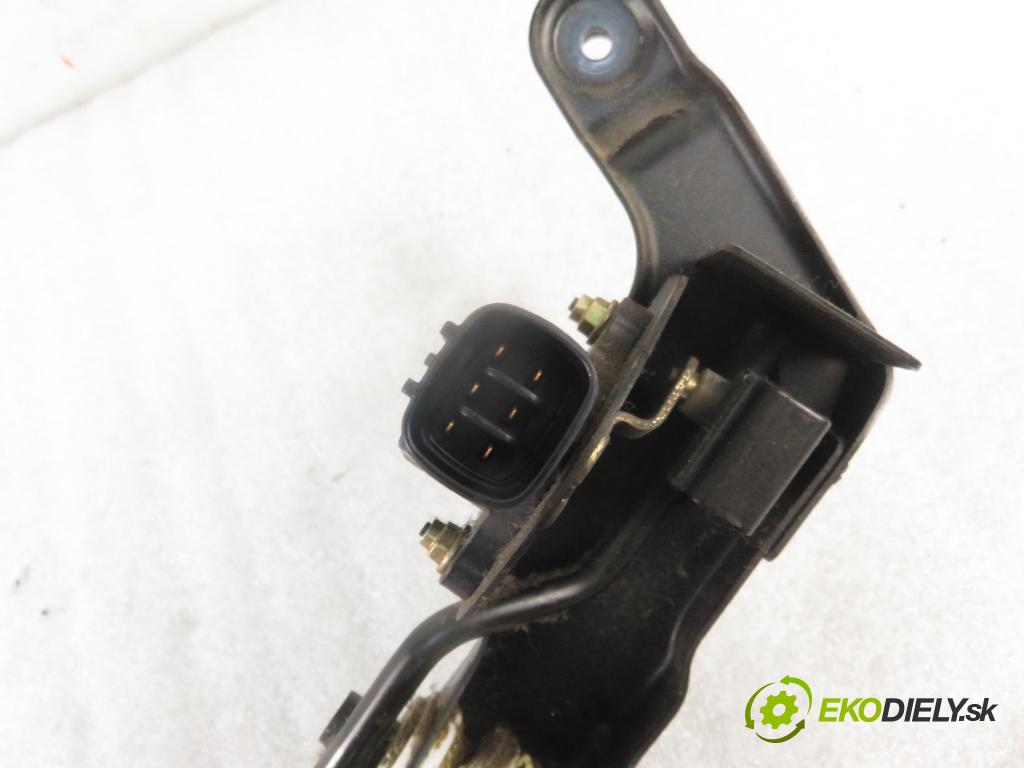 TOYOTA RAV 4 II (_A2_) SUV 2003 85,00 2.0 D-4D 4WD 116 - 1CD-FTV 1995,00 Potenciometer plynu 8928133010 (Pedále)