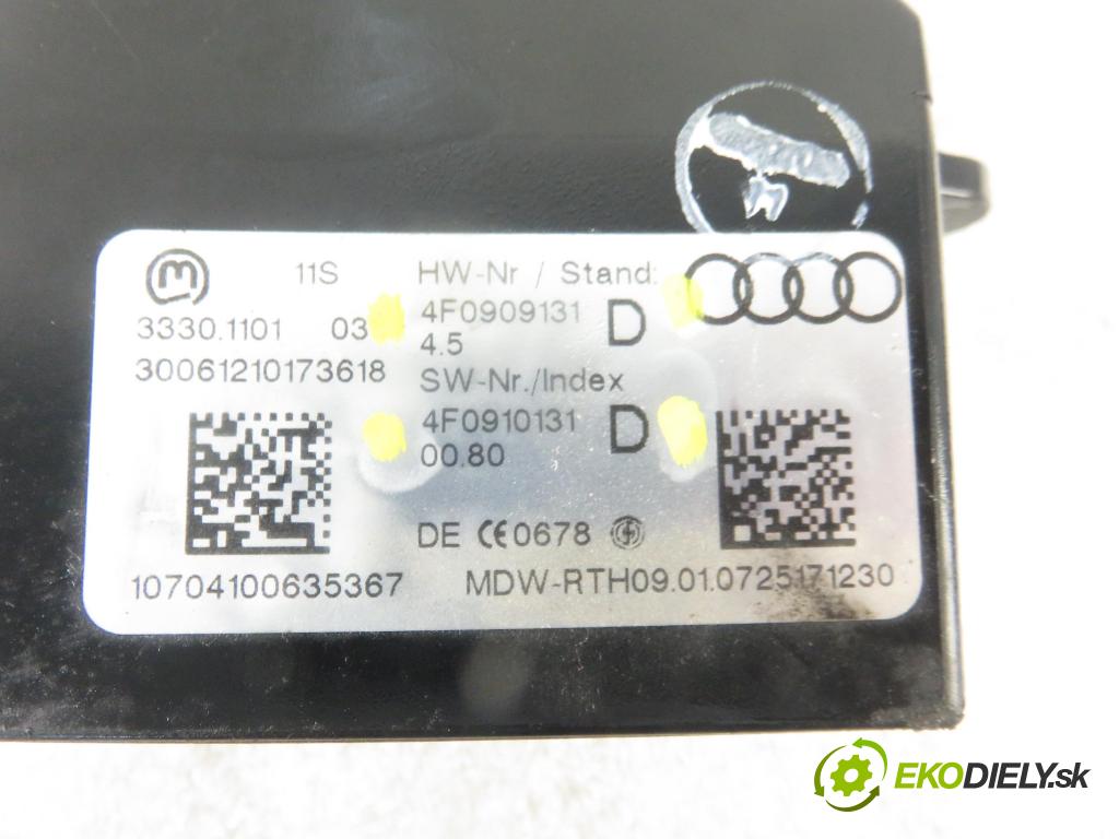 AUDI A6 (4F2, C6) SEDAN 2007 132,00 2.7 TDI 180 - BPP 2698,00 spinačka 4F0909131D ; 4F0910131D (Spínacie skrinky a kľúče)