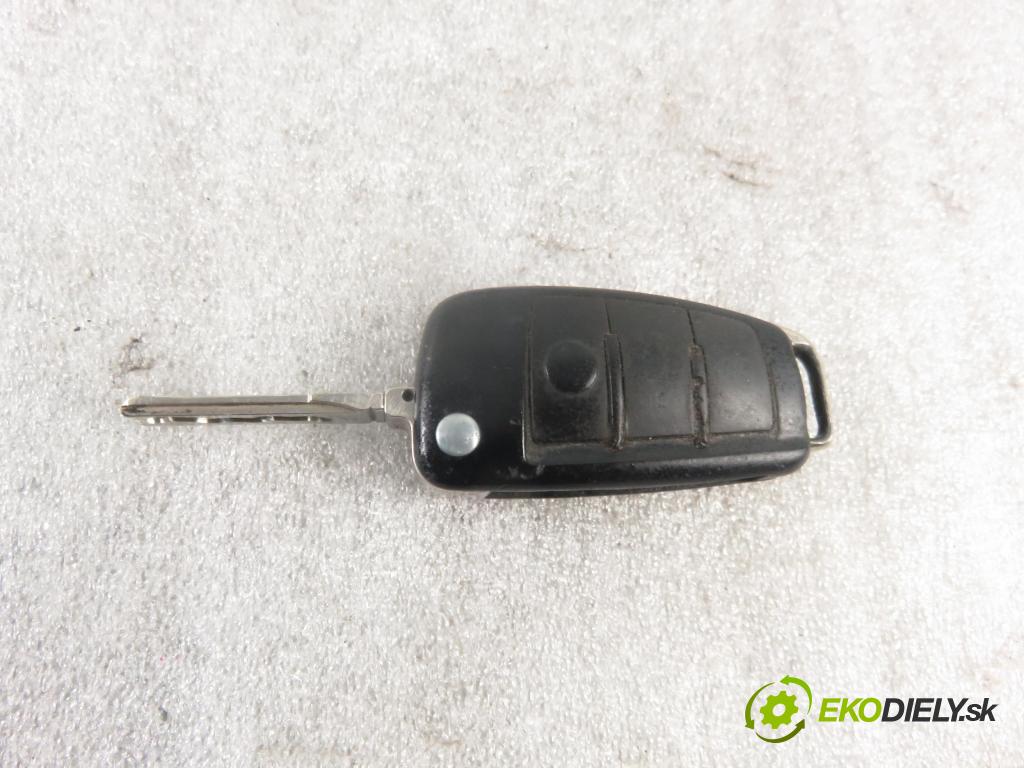 AUDI A6 (4F2, C6) SEDAN 2007 132,00 2.7 TDI 180 - BPP 2698,00 spinačka 4F0909131D ; 4F0910131D (Spínacie skrinky a kľúče)