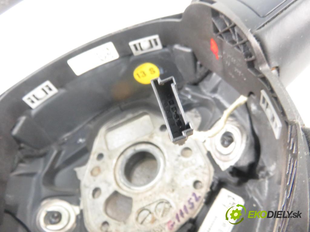 AUDI A6 (4F2, C6) SEDAN 2007 132,00 2.7 TDI 180 - BPP 2698,00 Volant 4F0419091AH (Volanty)