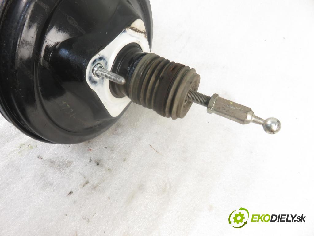 AUDI A6 (4F2, C6) SEDAN 2007 132,00 2.7 TDI 180 - BPP 2698,00 Posilovač 4F0612105G (Servočerpadlá, pumpy riadenia)