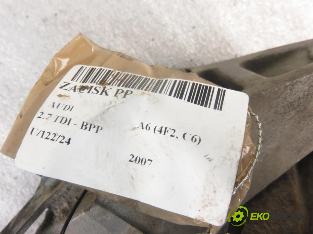 AUDI A6 (4F2, C6) SEDAN 2007 132,00 2.7 TDI 180 - BPP 2698,00 Brzdič strmeň PP 