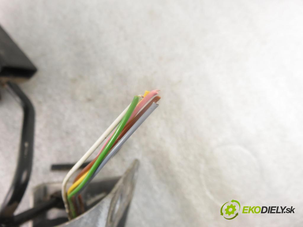 AUDI A6 (4A, C4) SEDAN 1997 0,00 2.5 TDI - AAT 2461,00 Potenciometer plynu 0205001032 ; 028907475B (Pedále)