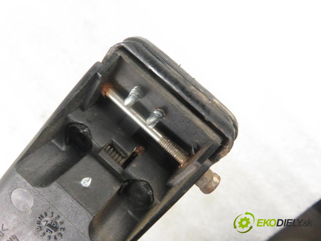 AUDI A6 (4A, C4) SEDAN 1997 0,00 2.5 TDI - AAT 2461,00 Potenciometer plynu 0205001032 ; 028907475B (Pedále)