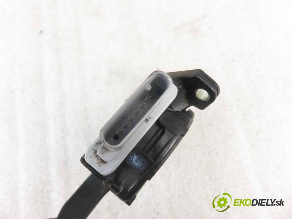 MAN TGX I CIĄGNIK SIODŁOWY 2014 353,00 18.480 - D 2676 LF 25 12419,00 Potenciometer plynu 81259706103 ; 6PV00937100 (Pedále)