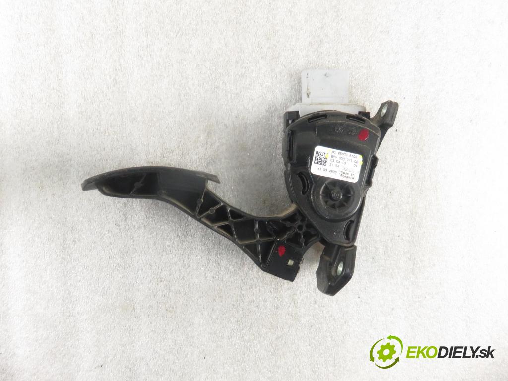 MAN TGX I CIĄGNIK SIODŁOWY 2014 353,00 18.480 - D 2676 LF 25 12419,00 Potenciometer plynu 81259706103 ; 6PV00937100 (Pedále)