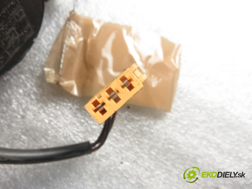 MAN TGX I CIĄGNIK SIODŁOWY 2014 353,00 18.480 - D 2676 LF 25 12419,00 spinačka 7360051146 (Spínacie skrinky a kľúče)