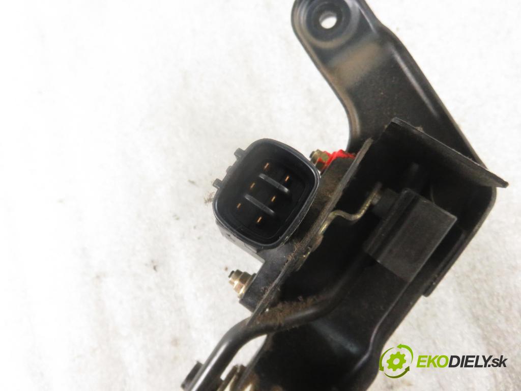 TOYOTA RAV 4 II (_A2_) SUV 2003 85,00 2.0 D-4D 4WD 116 - 1CD-FTV 1995,00 Potenciometer plynu 8928133010 (Pedále)