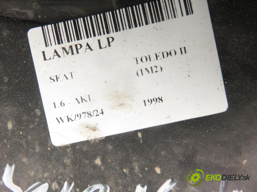 SEAT TOLEDO II (1M2) SEDAN 1998 74,00 1.6 - AKL 1595,00 Svetlo LP 1M1941001B