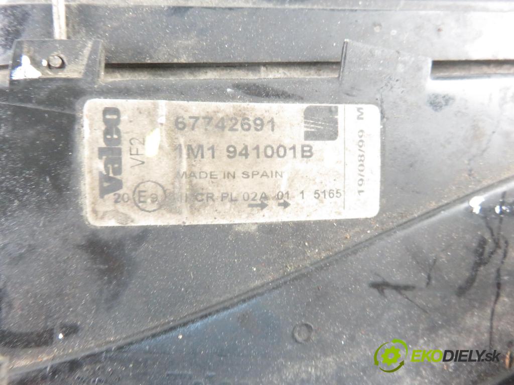 SEAT TOLEDO II (1M2) SEDAN 1998 74,00 1.6 - AKL 1595,00 Svetlo LP 1M1941001B