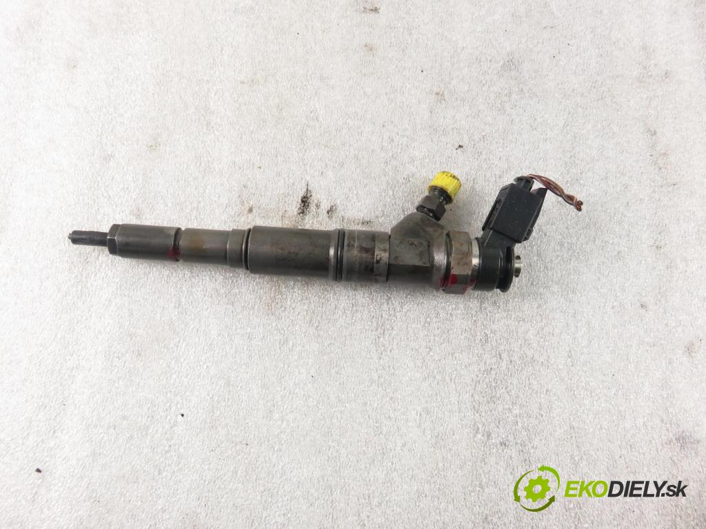 BMW 3 (E46) SEDAN 2002 110,00 320 d 150 - M47 D20 (204D4) 1995,00 vstrekovač 0445110080 ; 7788609 (Vstrekovače)