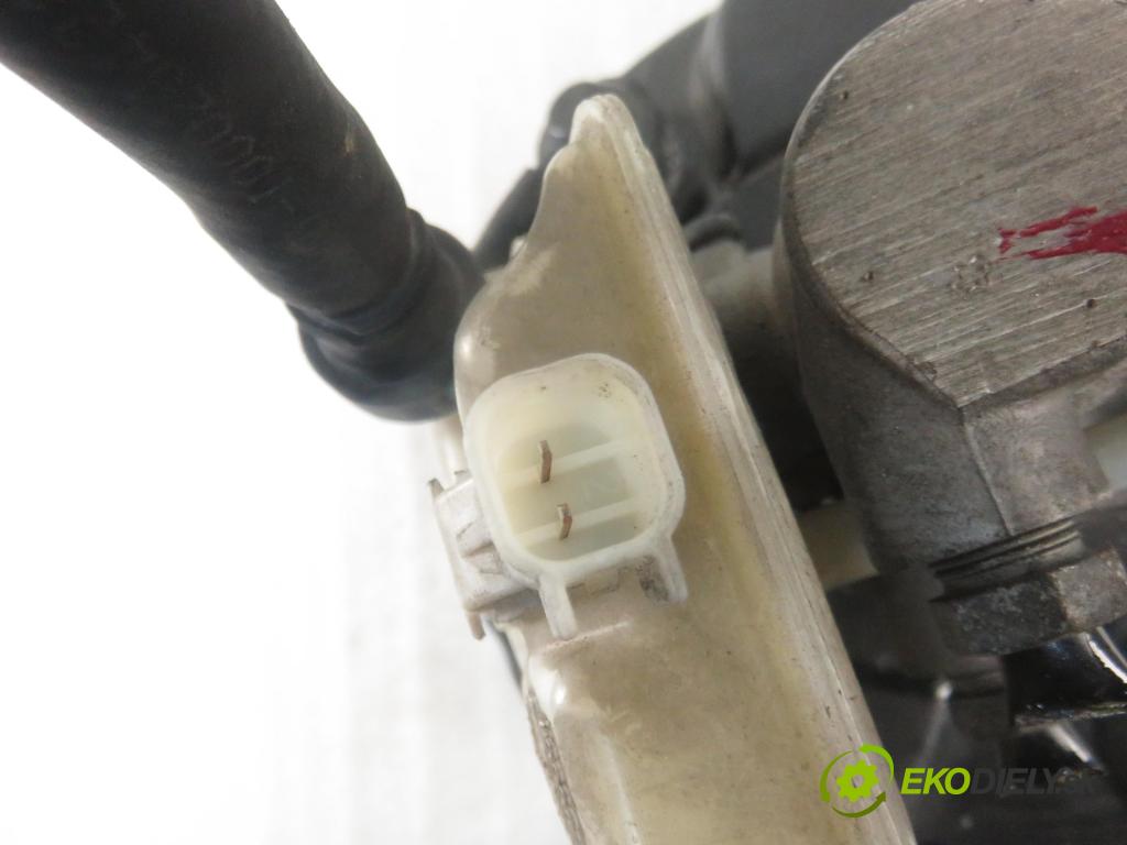 FORD S-MAX (WA6) MINIVAN 2008 96,00 2.0 TDCi - AZWA 1997,00 Posilovač 6G912B195PC ; 03775762024 (Servočerpadlá, pumpy riadenia)