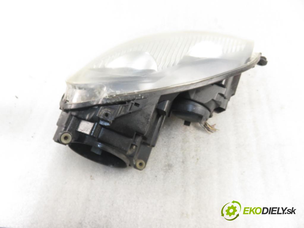 VW GOLF V (1K1) HB 2004 85,00 1.6 FSI - BAG 1598,00 Svetlo LP 1K6941005A ; 0301212201