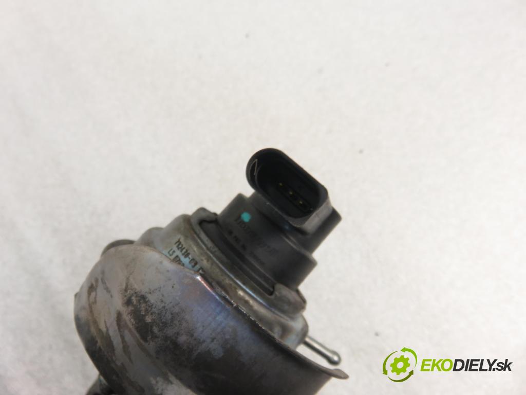 VW GOLF VI (5K1) HB 2012 77,00 1.6 TDI - CAYC 1598,00 RYCHLONABÍJEČKA: 03L253016T (Turbodúchadla (kompletní))