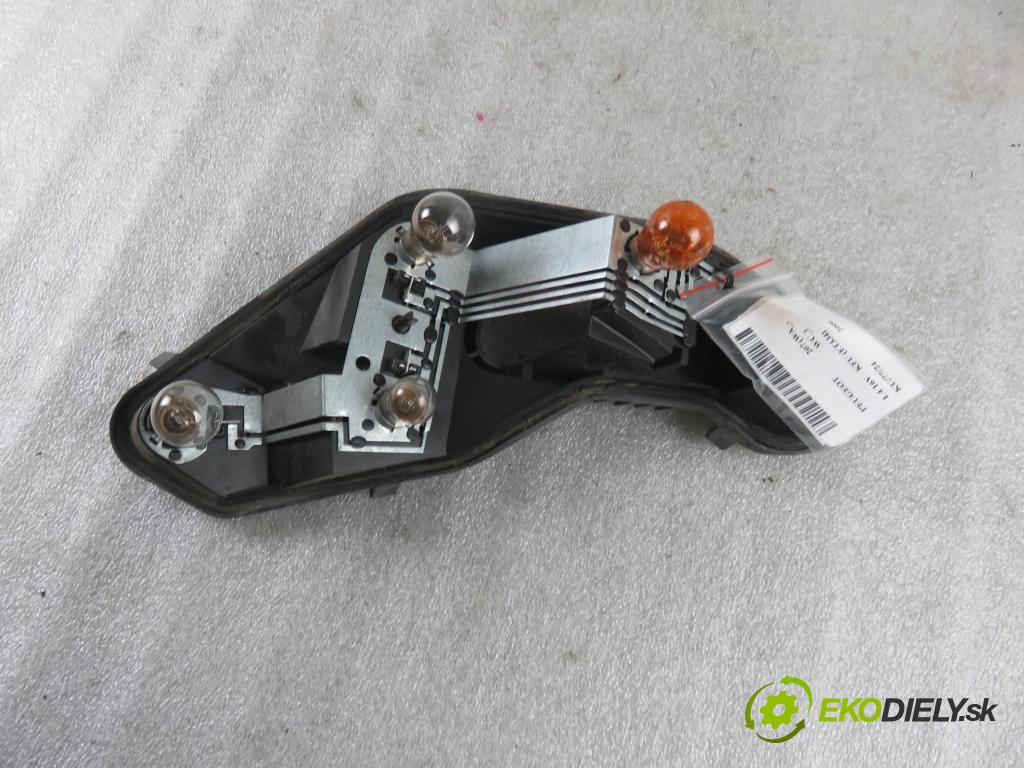 PEUGEOT 207 (WA_, WC_) HB 2006 65,00 1.4 16V - KFU (ET3J4) 1360,00 vložka svetla pravy zadné VP5PFX13N004AA