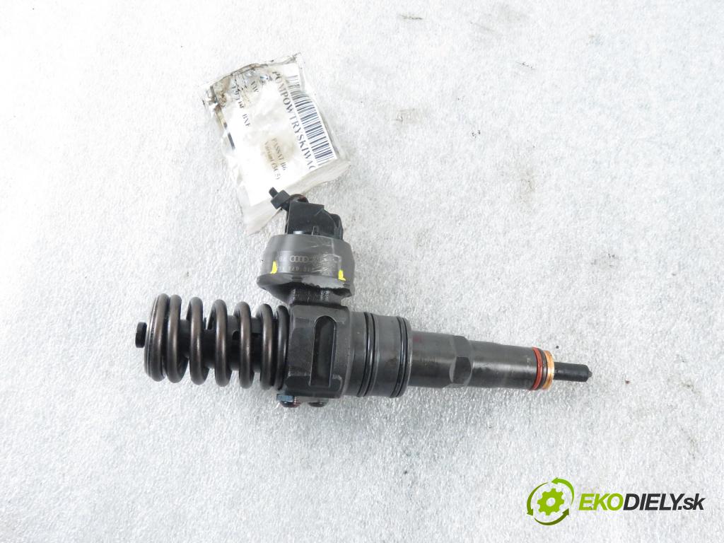 VW PASSAT B6 Variant (3C5) KOMBI 2006 77,00 1.9 TDI - BXE 1896,00 Vstrekovač 038130073AG ; 0414720215 (Vstrekovače)