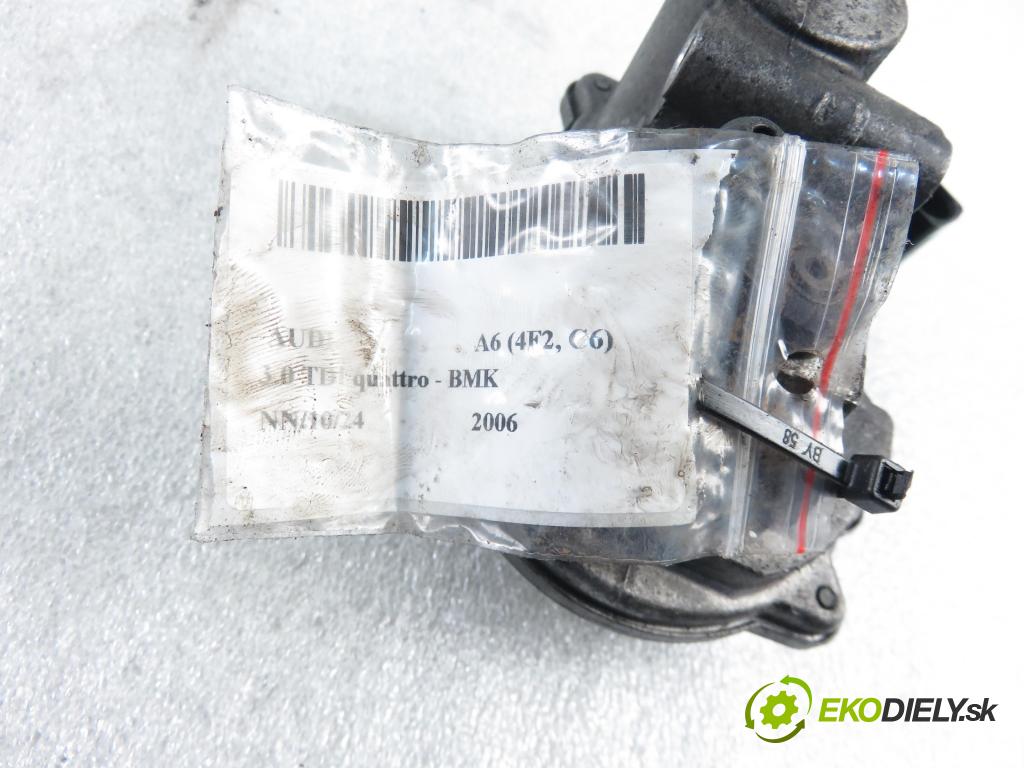 AUDI A6 (4F2, C6) SEDAN 2006 165,00 3.0 TDI quattro - BMK 2967,00 nastavovač svod, potrubí 059129086E ; A2C53112910 (Ostatní)