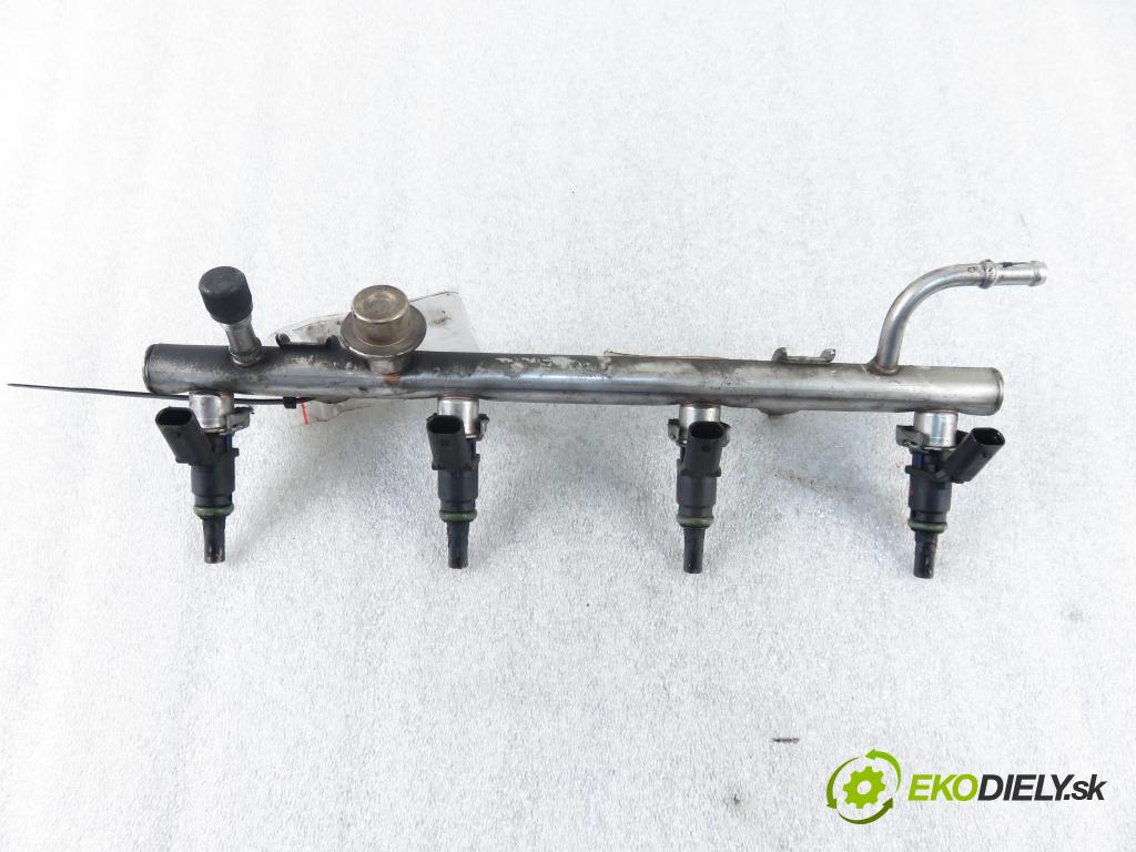 MERCEDES-BENZ KLASA A (W169) MINIVAN 2006 70,00 A 150 (169.031, 169.331) - M 266.920 1498,00 Lišta vstrekovacia 0000788749 (Vstrekovacie lišty)