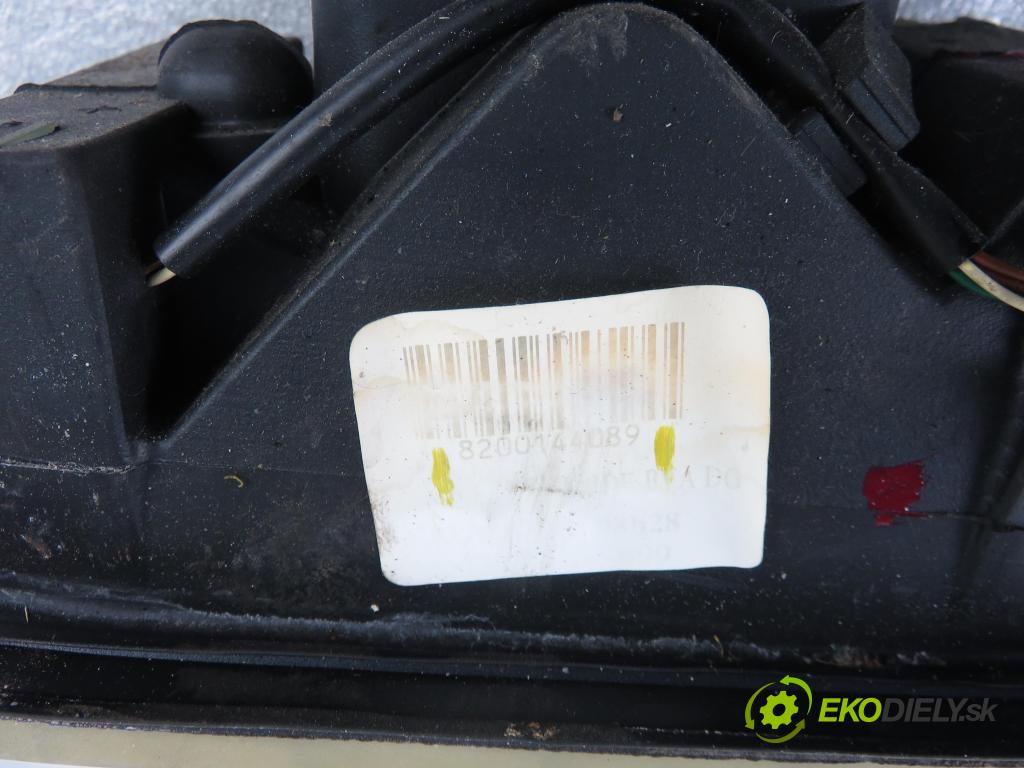 RENAULT THALIA I (LB0/1/2_) SEDAN 2004 0,00 1.4 16V - K4J 712 1390,00 ZVEDÁK: 8200144089