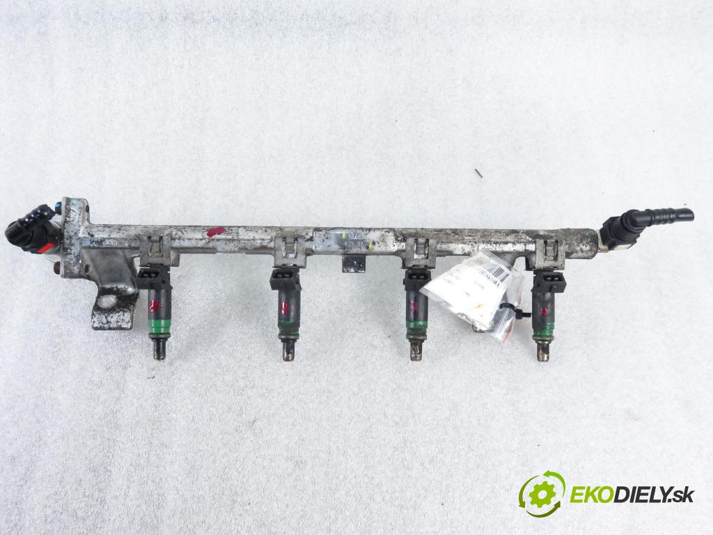 FORD FUSION (JU_) HB 2003 59,00 1.4 - FXJB 1388,00 Lišta vstrekovacia 98MFBB ; 9D2809H487 (Vstrekovacie lišty)