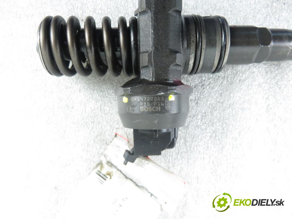 VW PASSAT B6 Variant (3C5) KOMBI 2006 77,00 1.9 TDI - BXE 1896,00 Vstrekovač 038130073AG ; 0414720215 (Vstrekovače)