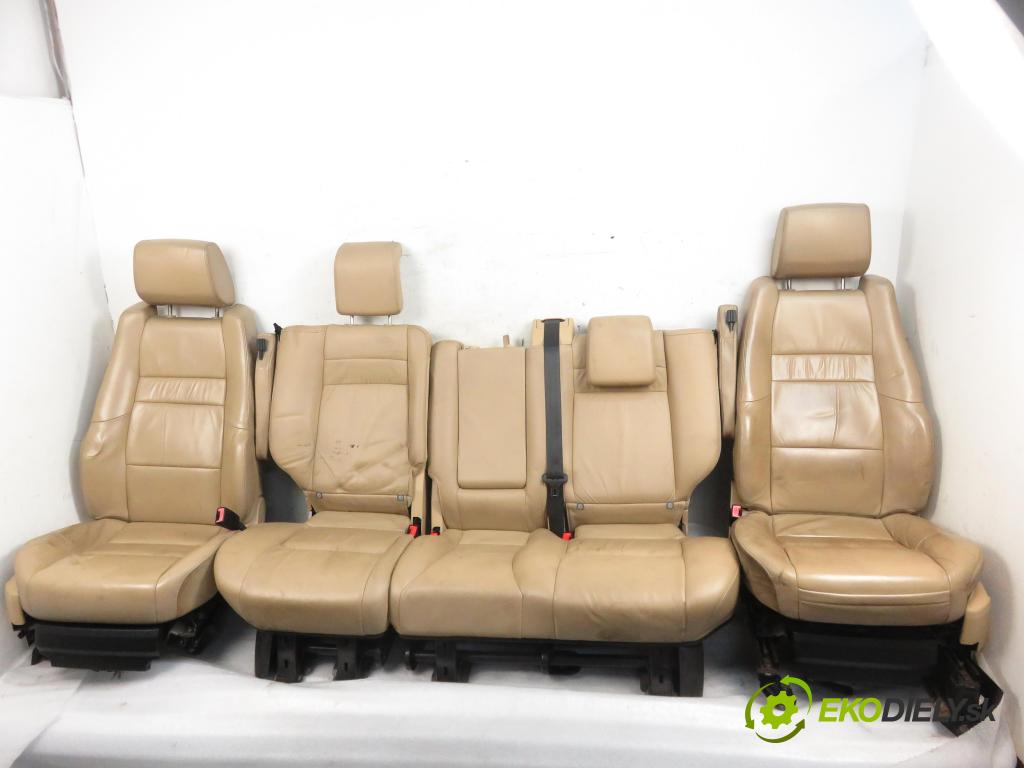 LAND ROVER RANGE ROVER SPORT (L320) SUV 2007 140,00 2.7 TDV6 4x4 190 - 276DT (PSA) 2720,00 Sedadlá, sedačky