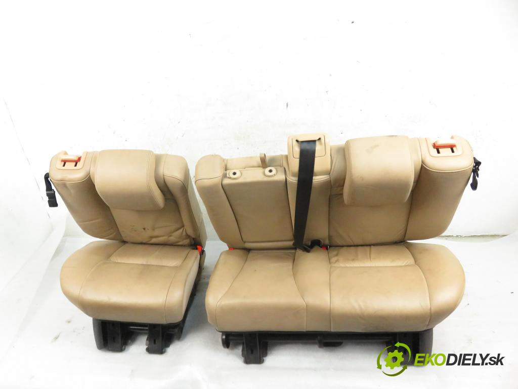 LAND ROVER RANGE ROVER SPORT (L320) SUV 2007 140,00 2.7 TDV6 4x4 190 - 276DT (PSA) 2720,00 Sedadlá, sedačky