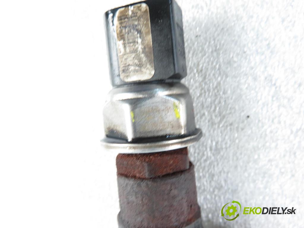 LAND ROVER RANGE ROVER SPORT (L320) SUV 2007 140,00 2.7 TDV6 4x4 190 - 276DT (PSA) 2720,00 Lišta vstrekovacia A2C27000086 ; 7H2Q9D280CD ; 55PP1901 (Vstrekovacie lišty)