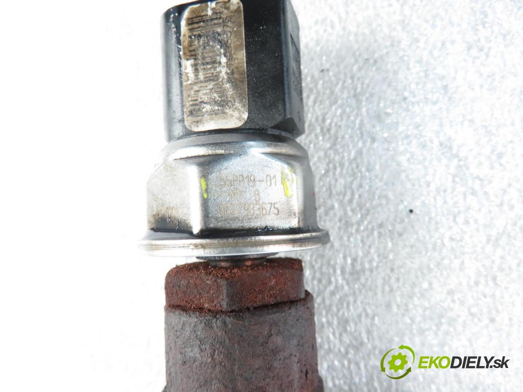 LAND ROVER RANGE ROVER SPORT (L320) SUV 2007 140,00 2.7 TDV6 4x4 190 - 276DT (PSA) 2720,00 Lišta vstrekovacia A2C27000086 ; 7H2Q9D280CD ; 55PP1901 (Vstrekovacie lišty)