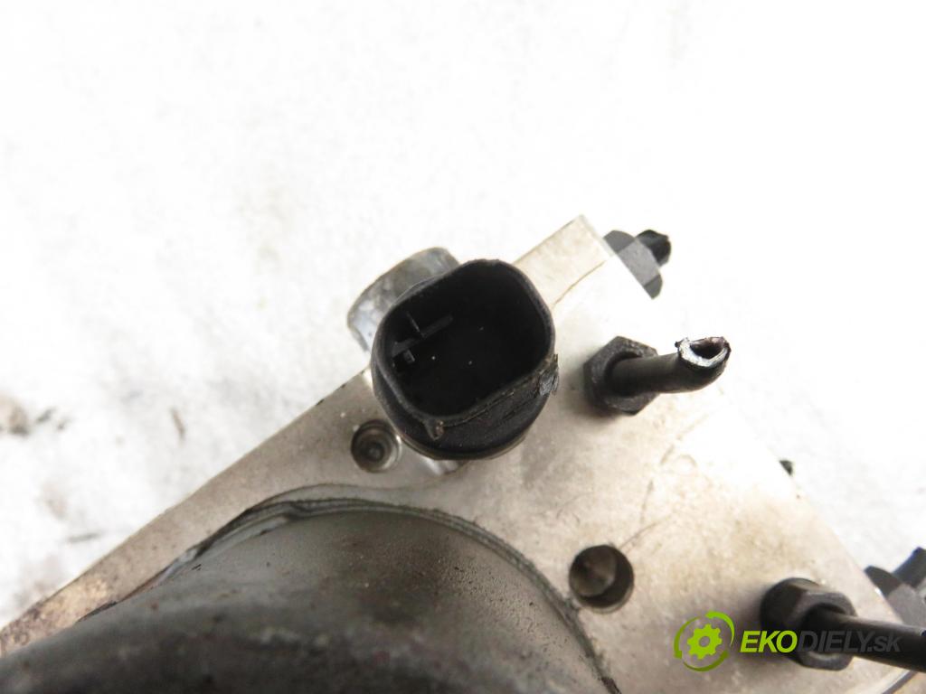 AUDI A4 (8E2, B6) SEDAN 2001 96,00 1.9 TDI PD 130 - AWX 1896,00 Pumpa ABS 0265950011 ; 0265225048 ; 8E0514517 (Pumpy ABS)