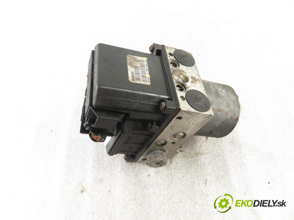 AUDI A4 (8E2, B6) SEDAN 2001 96,00 1.9 TDI PD 130 - AWX 1896,00 Pumpa ABS 0265950011 ; 0265225048 ; 8E0514517 (Pumpy ABS)