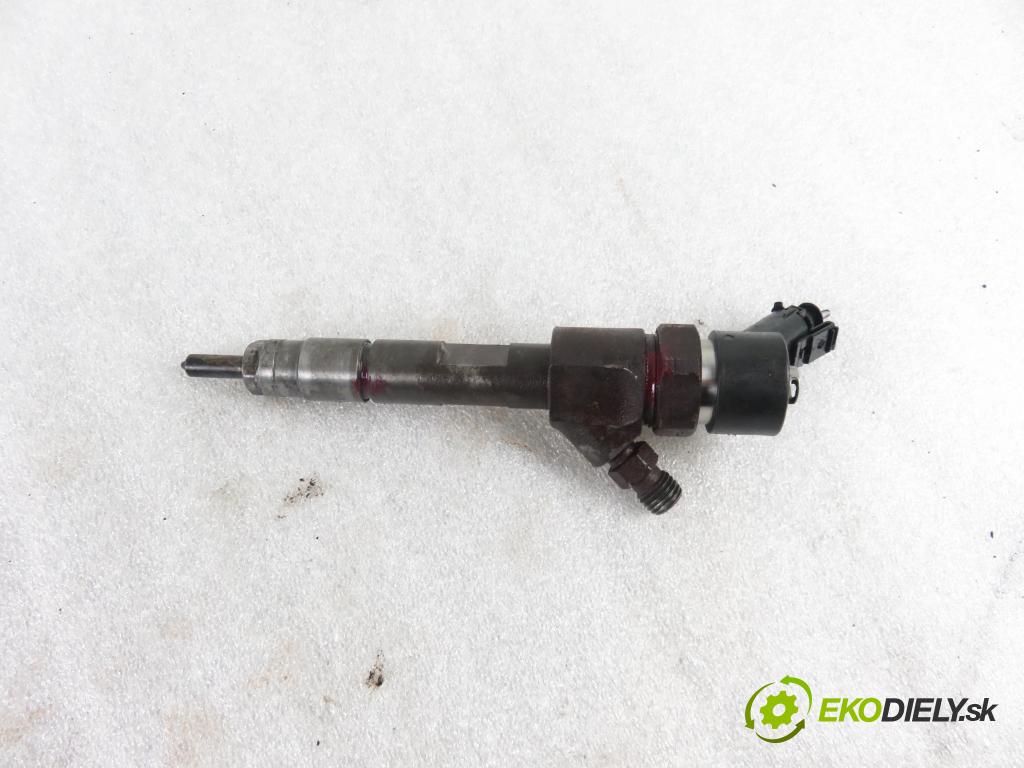 RENAULT LAGUNA II Grandtour (KG0/1_) KOMBI 2002 74,00 1.9 dCi 107 - F9Q 754 1870,00 vstrekovač 8200100272 ; 0445110110B (Vstrekovače)
