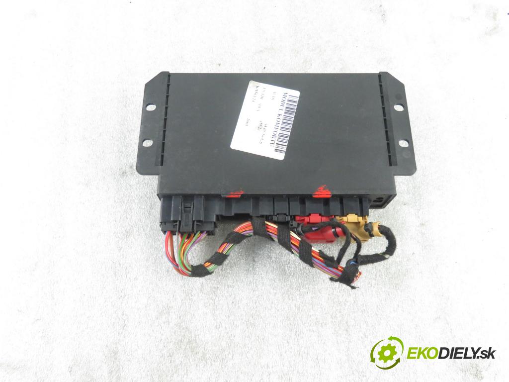 AUDI A4 (8E2, B6) SEDAN 2001 96,00 1.9 TDI PD 130 - AWX 1896,00 MODUL komfortu 8E0959433K
