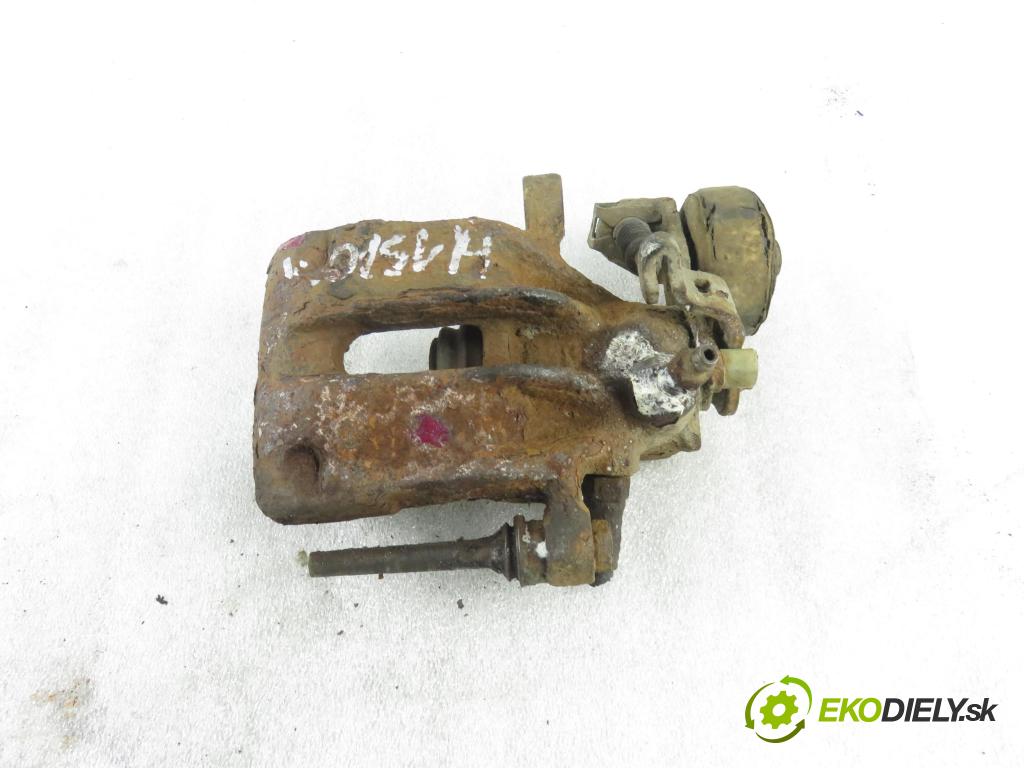 VW POLO Variant (6V5) KOMBI 1998 66,00 1.9 TDI - AHU 1896,00 Brzdič strmeň pravé zadné