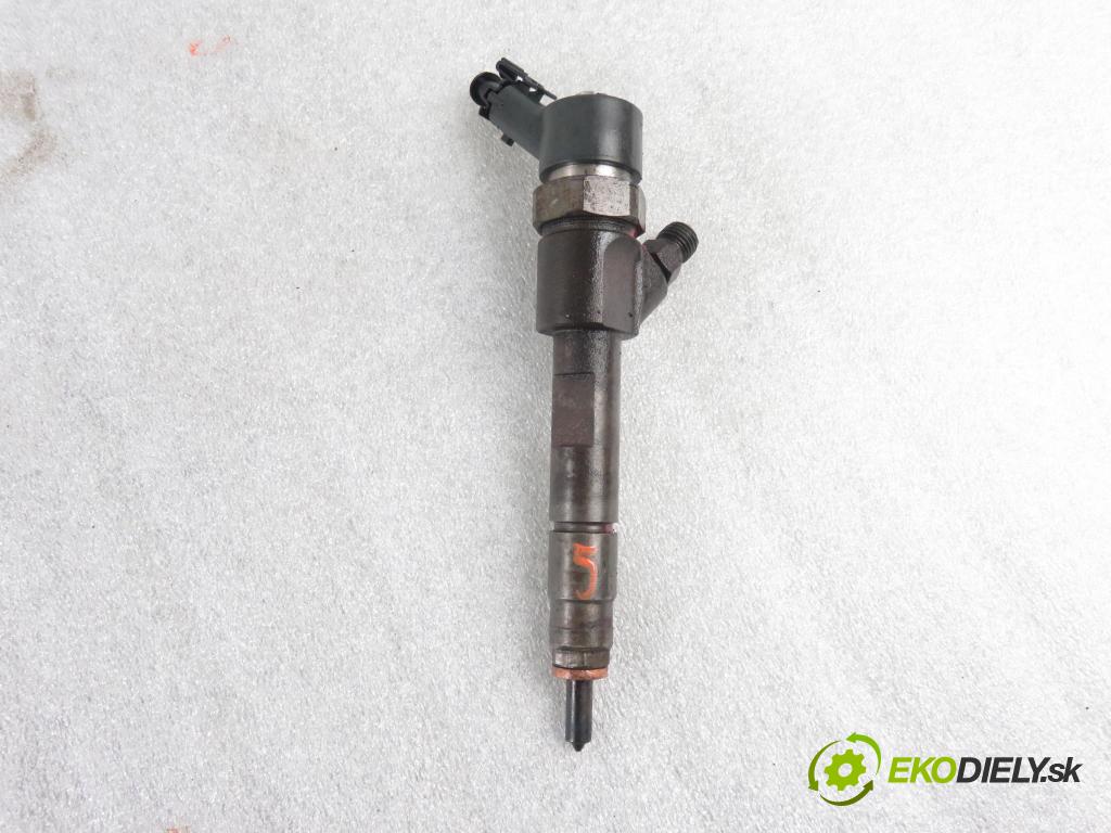 RENAULT LAGUNA II Grandtour (KG0/1_) KOMBI 2002 74,00 1.9 dCi 107 - F9Q 754 1870,00 vstrekovač 8200100272 ; 0445110110B (Vstrekovače)