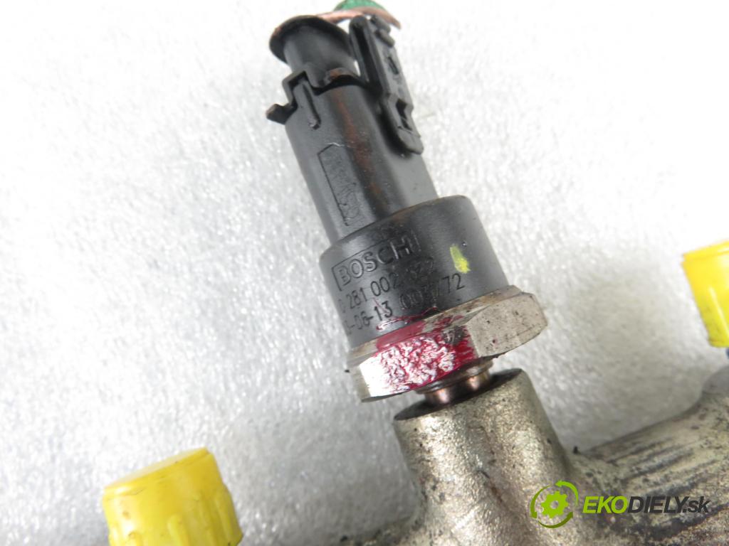 RENAULT LAGUNA II Grandtour (KG0/1_) KOMBI 2002 74,00 1.9 dCi 107 - F9Q 754 1870,00 Lišta vstrekovacia 0445214024 ; 8200347176 ; 0281002522 (Vstrekovacie lišty)