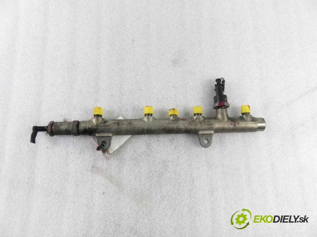 RENAULT LAGUNA II Grandtour (KG0/1_) KOMBI 2002 74,00 1.9 dCi 107 - F9Q 754 1870,00 Lišta vstrekovacia 0445214024 ; 8200347176 ; 0281002522 (Vstrekovacie lišty)