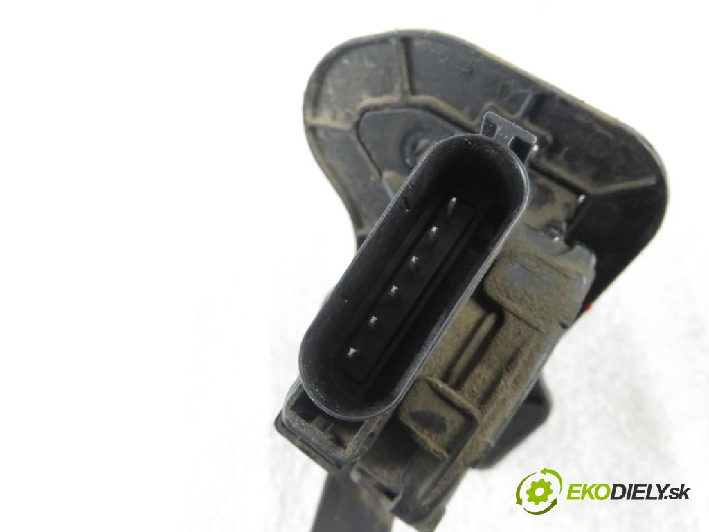 FORD TRANSIT Furgon (FA_ _) FURGON 2013 74,00 2.2 TDCi - DRFB 2198,00 Potenciometer plynu CC119F836AA ; 6PV00923821 (Pedále)